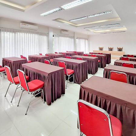 Urbanview Hotel Tridaya Cisarua Puncak 外观 照片