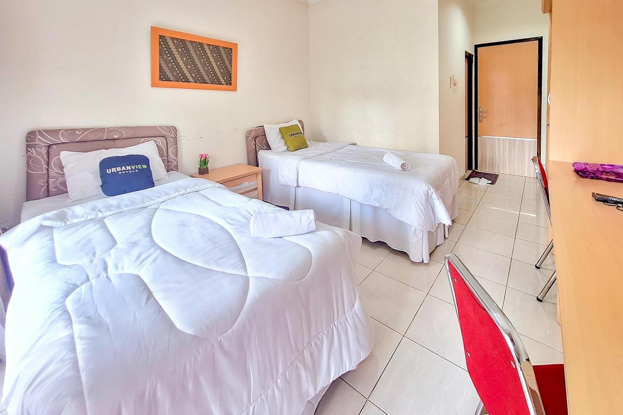 Urbanview Hotel Tridaya Cisarua Puncak 外观 照片